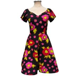 Vintage Arnold Scaasi Silk Sweetheart Neck Short Sleeve Swing Dress Size 8